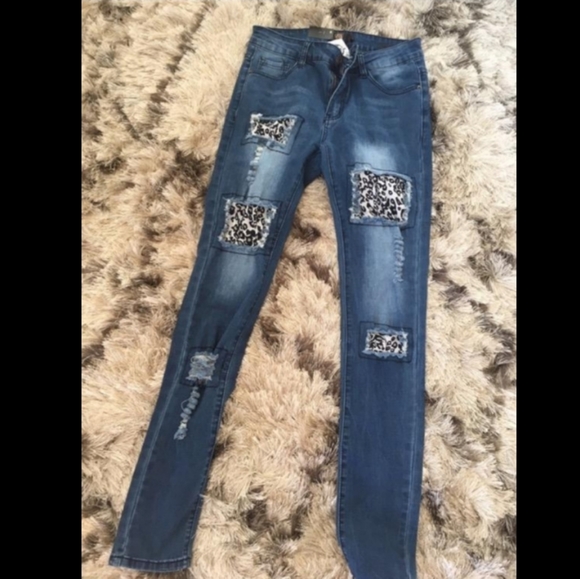 Cheetah patchwork jeans - Picture 1 of 3
